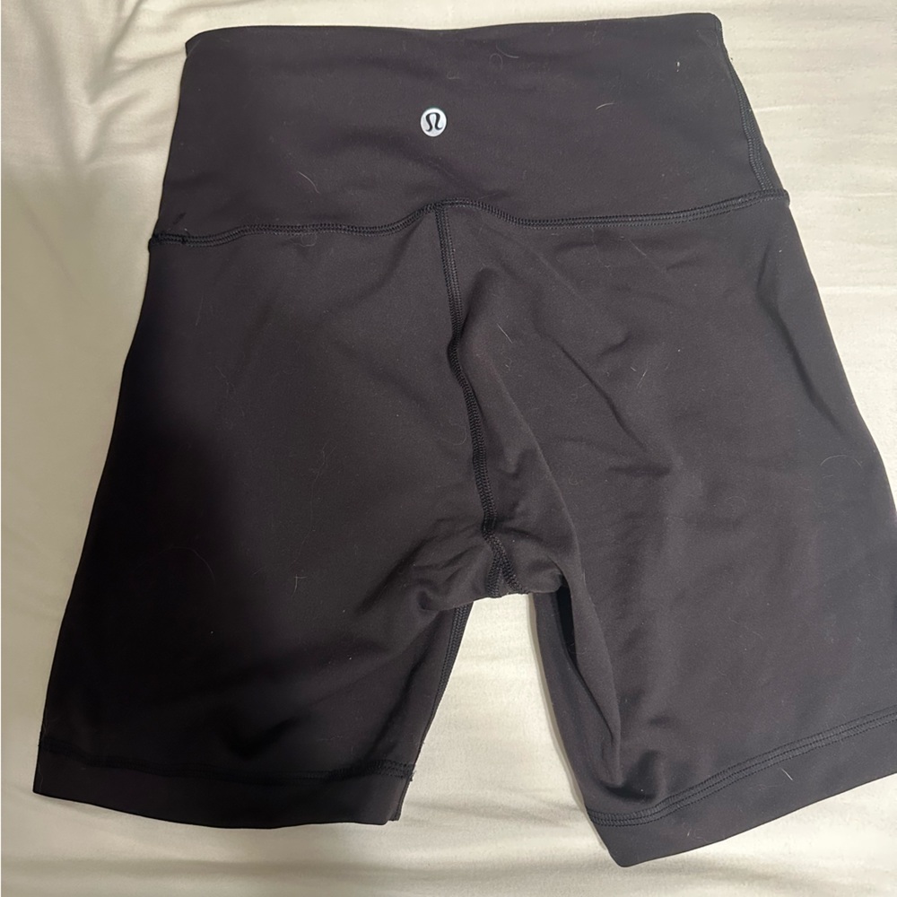 Lululemon bike short